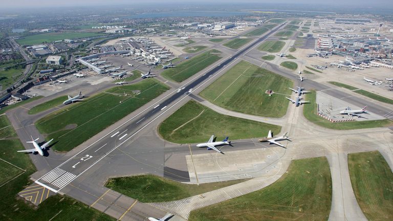 Planes prepare to take off at Heathrow Airport