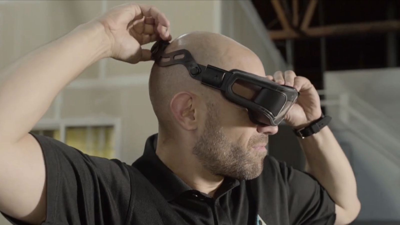 Smart glasses 'will be as popular as mobile phones' Science & Tech