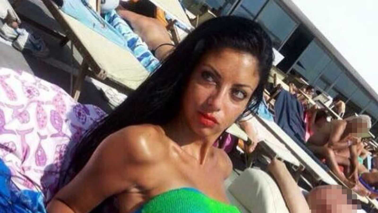 An Italian woman has committed suicide after a leaked sex tape resulted in  online abuse.