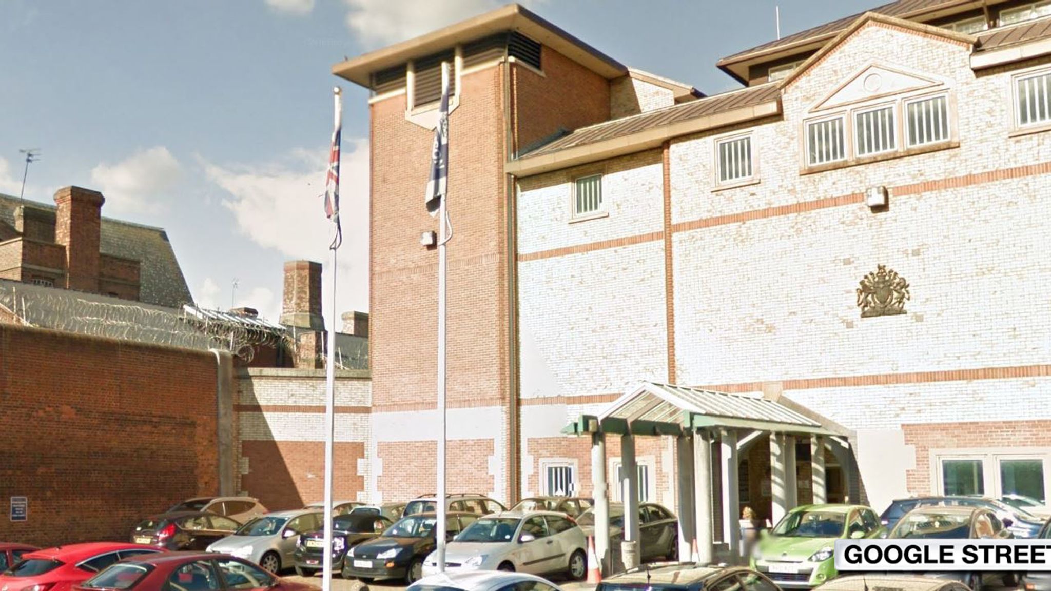 Bedford Prison where it's 'easier to get illegal drugs than sheets