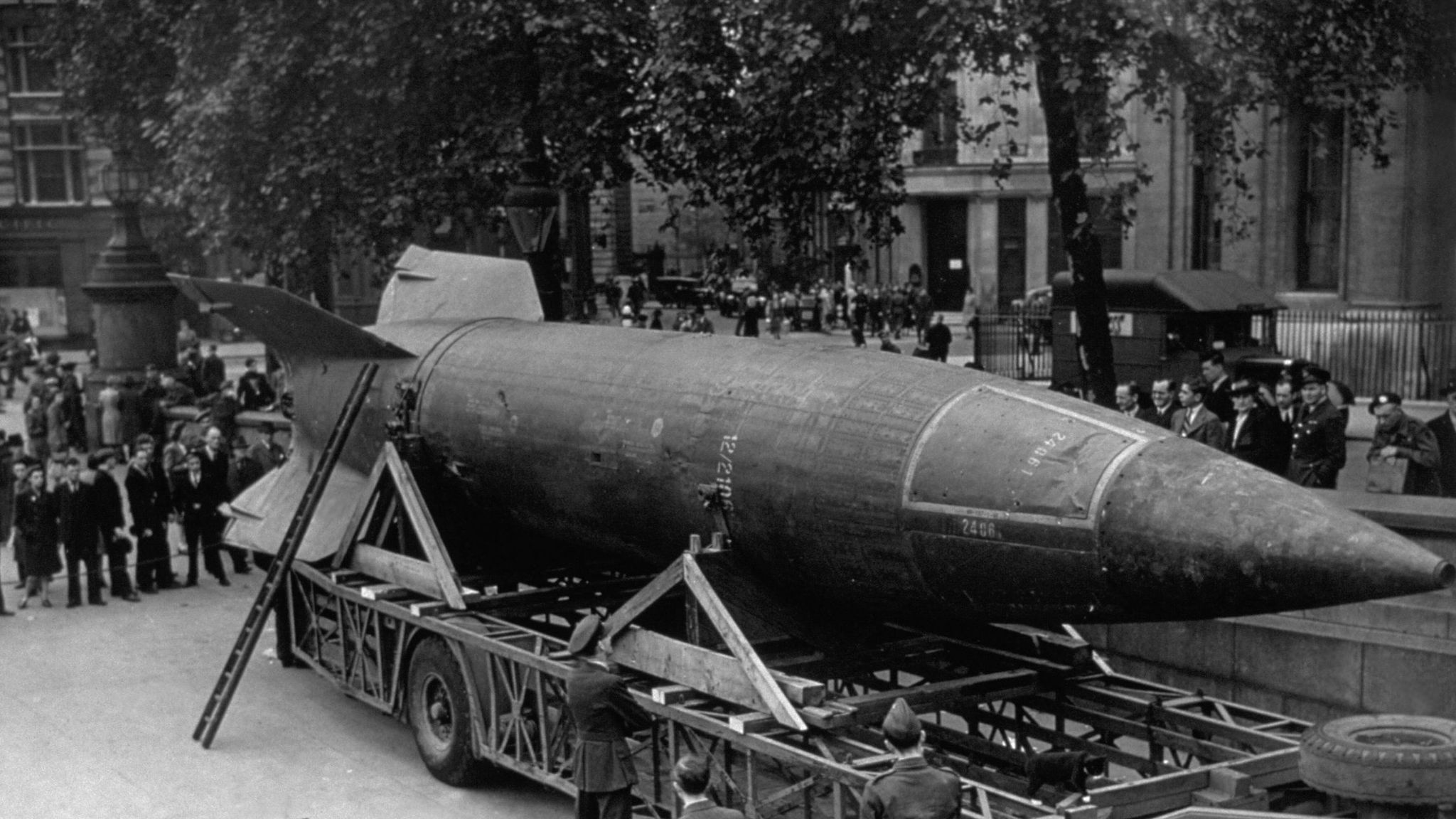 Фау. ФАУ-2 баллистическая ракета. Вернер фон Браун ФАУ 1. ФАУ-2 сверхоружие третьего рейха. ФАУ 2 С ядерной боеголовкой.