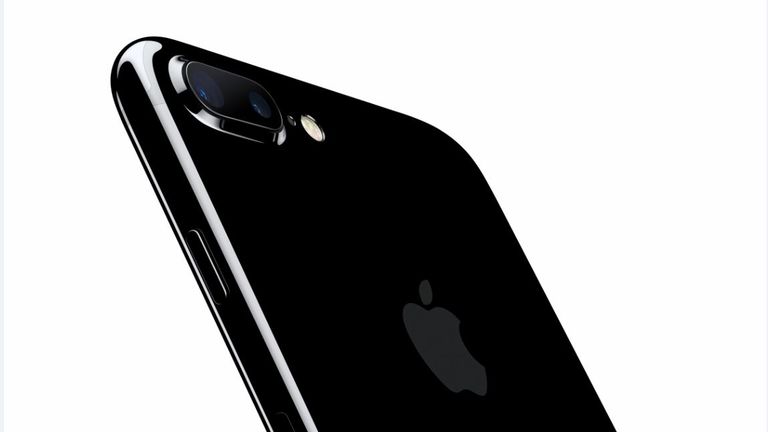 The iPhone 7 Plus has a telephoto lens as well as the traditional wide-angle. Pic: Apple