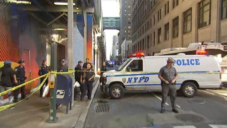 Man shot in New York after 'slashing officer with meat cleaver' | World ...