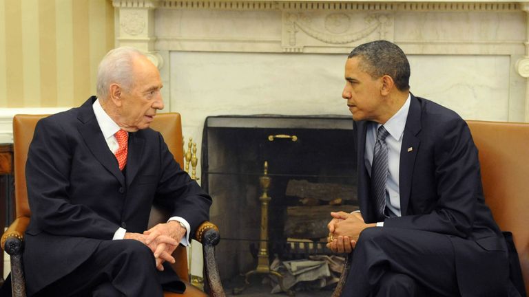 President Barack Obama meets with Israeli President Shimon Peres in the Oval office of the White House April, 5, 2011.  They spoke about issues pertaining to Israel&#39;s security as well as expanding cooperation on security matters with the United States