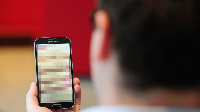 Parents Urged To Have Sexting Talk With Children | Scoop News | Sky News