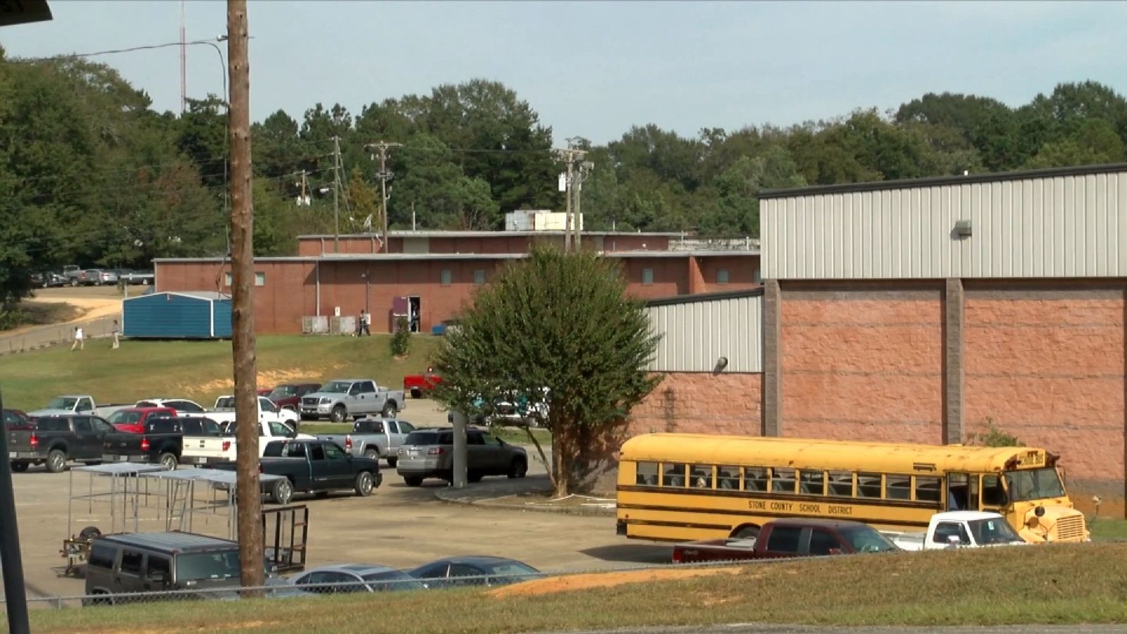 'Noose put around neck of black student' in Mississippi World News