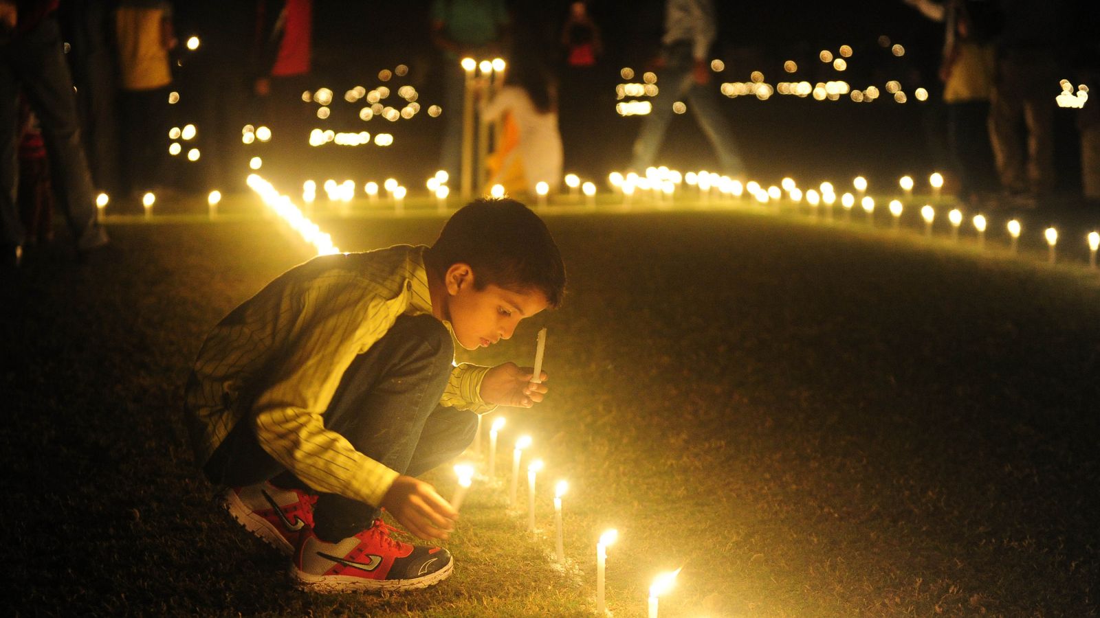 The world lights up for Diwali | World News | Sky News