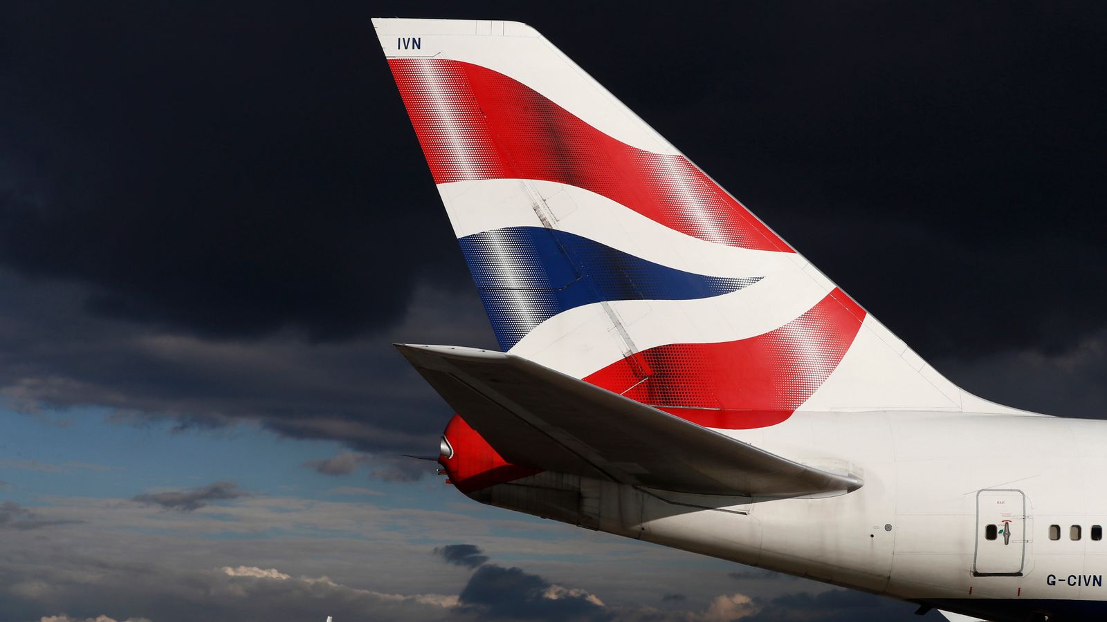 Heathrow given list of rules for third runway approval | Business News ...