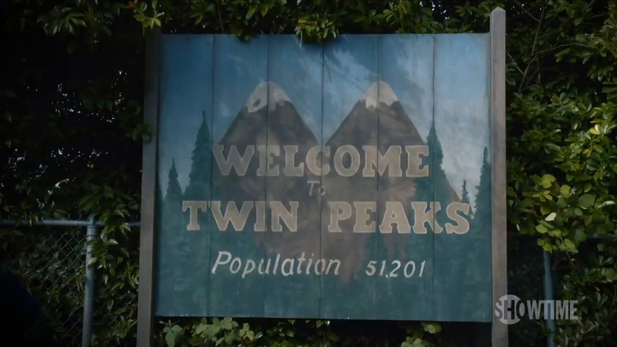 Twin Peaks' premiere: Kyle MacLachlan, cast revisit original series