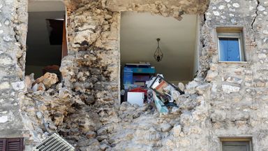 Italy earthquake leaves thousands homeless | World News | Sky News