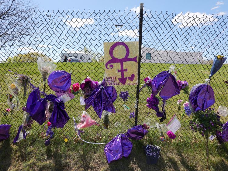 Tributes at Prince&#39;s Paisley Park estate following his death