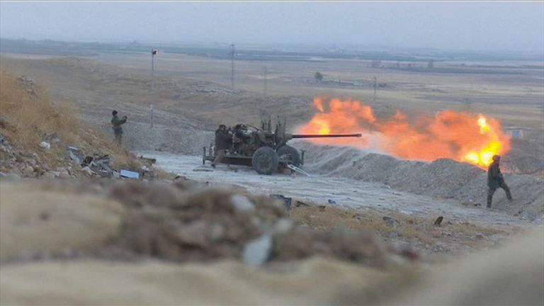 Iraqi forces battle for control of territory outside of Mosul