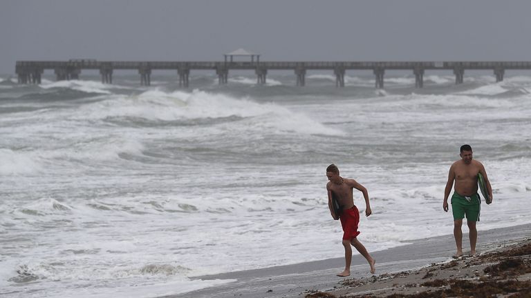 A History Of Hurricanes Floridas Strongest Storms World News Sky News 4579