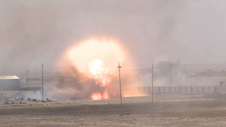 Suspicious targets are hit with air ordinance while retaking Mosul from ISIS