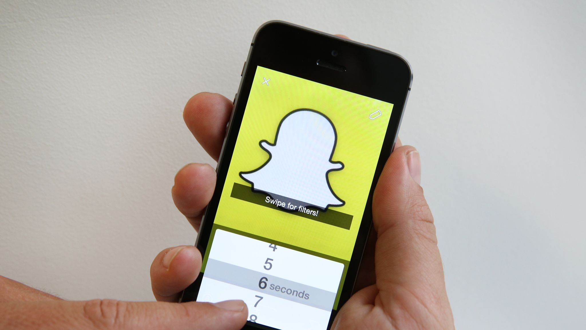 Snapchat Files For Ipo Which Could Value App At 25bn Report 2918