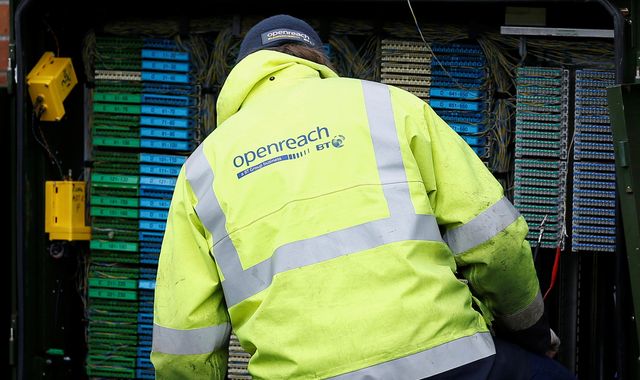 Coronavirus: BT engineers physically abused over 'nonsense' 5G claims