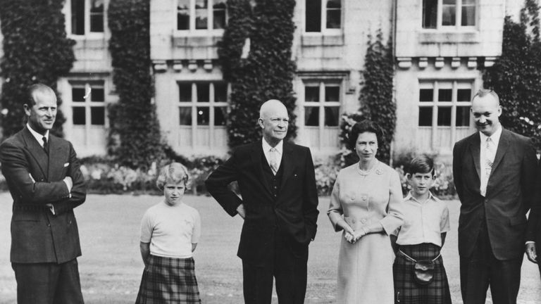 President Eisenhower (centre) with the British Royal family (L-R) Prince Philip, Princess Anne, HM Queen Elizabeth, Prince Charles and Captain John Eisenhower, at Balmoral Castle, Scotland, September 1959. (Photo by Fox Photos/Hulton Archive/Getty Images)