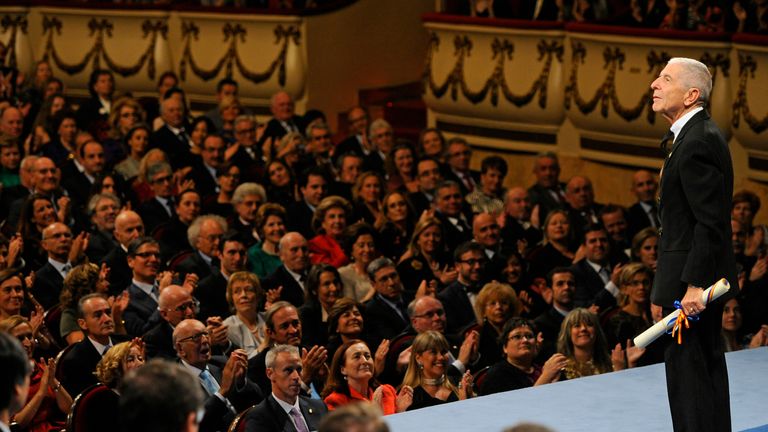 Leonard Cohen receiving an award for his work in Spain in 2011
 