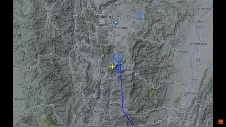 Radar shows the plane was circling before it crashed