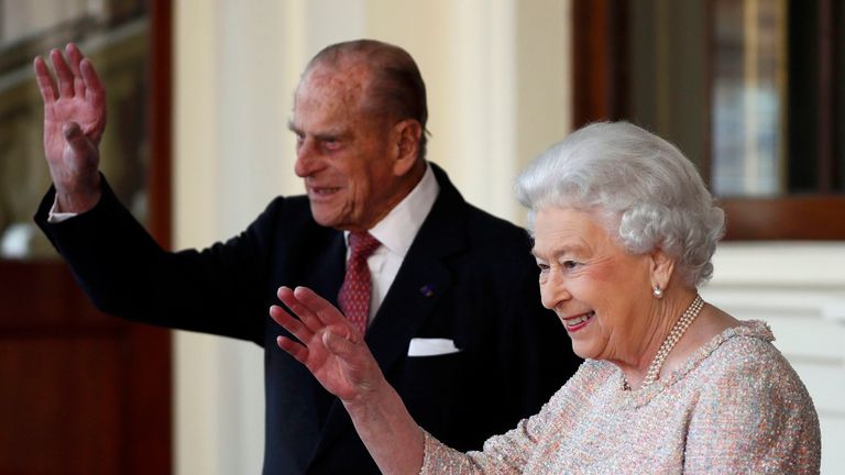 Queen Elizabeth II and Prince Philip bid farewell to Colombia's President Juan Manuel Santos and his wife Maria Clemencia de Santos following their state visit, at Buckingham Palace on November 3, 2016 in London