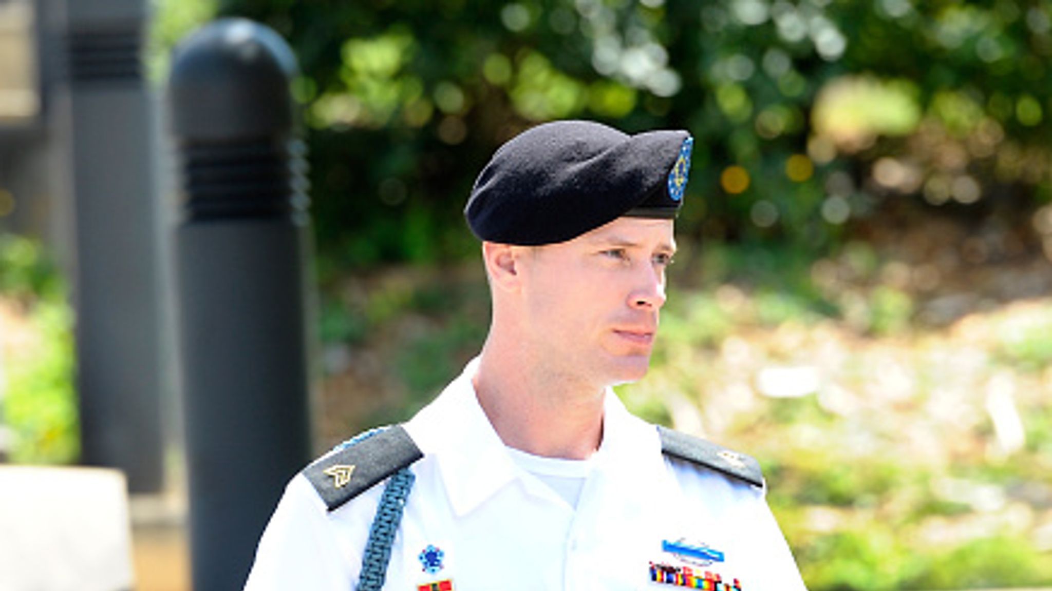 Bowe Bergdahl seeks pardon from Obama before Trump takes office World