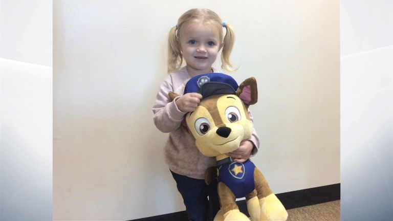 Three-year-old Sofia Harman calls 999 after her mother faints while painting