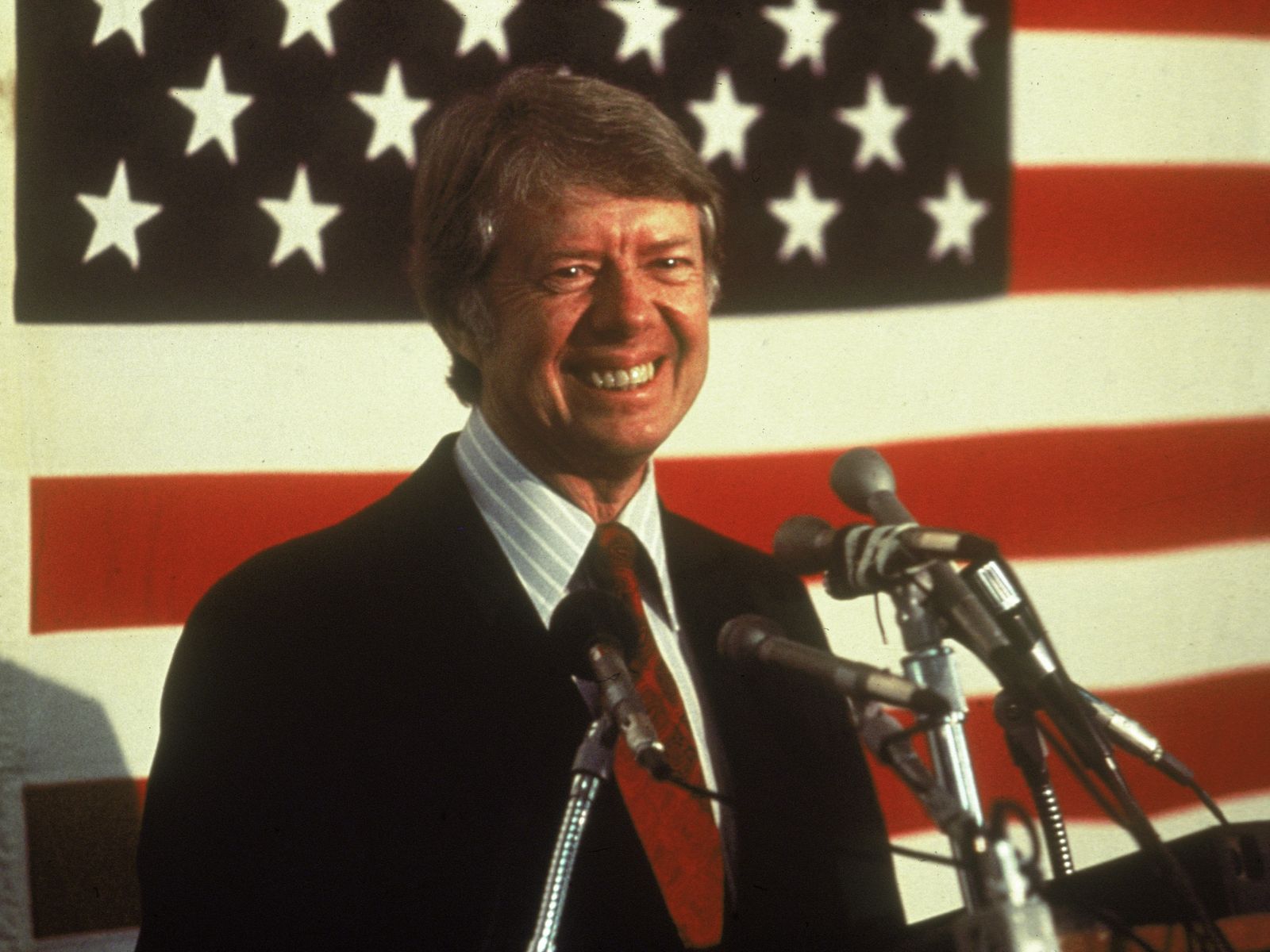 jimmy carter the president of peace On dec10, 2002, the norwegian nobel committee awarded the nobel peace prize for 2002 to carter for his decades of untiring effort to find peaceful solution. jimmy carter the president of peace On dec10, 2002, the norwegian nobel committee awarded the nobel peace prize for 2002 to carter for his decades of untiring effort to find peaceful solution.