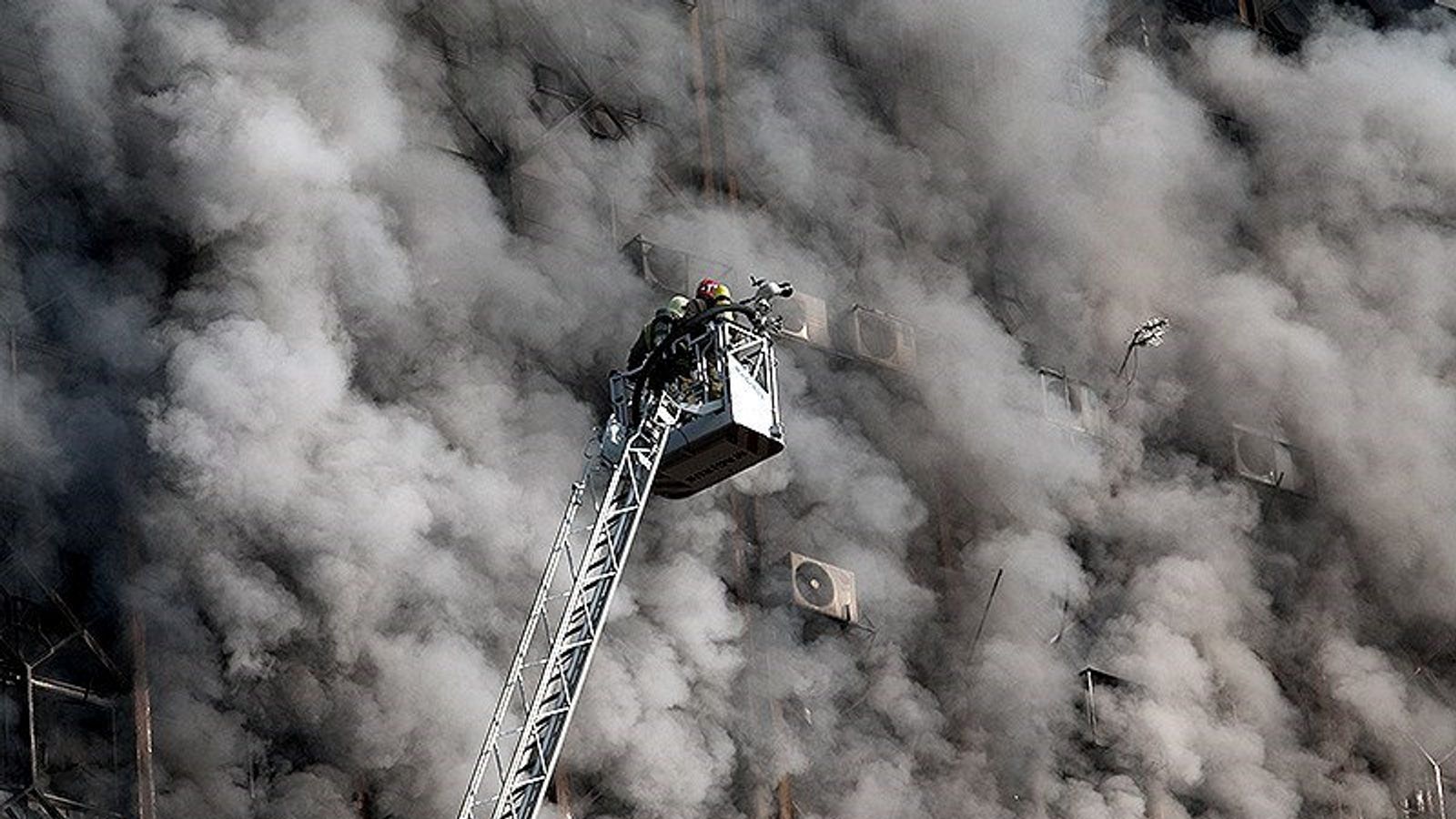 Iran 30 Firefighters Killed In Tehran Building Collapse World News