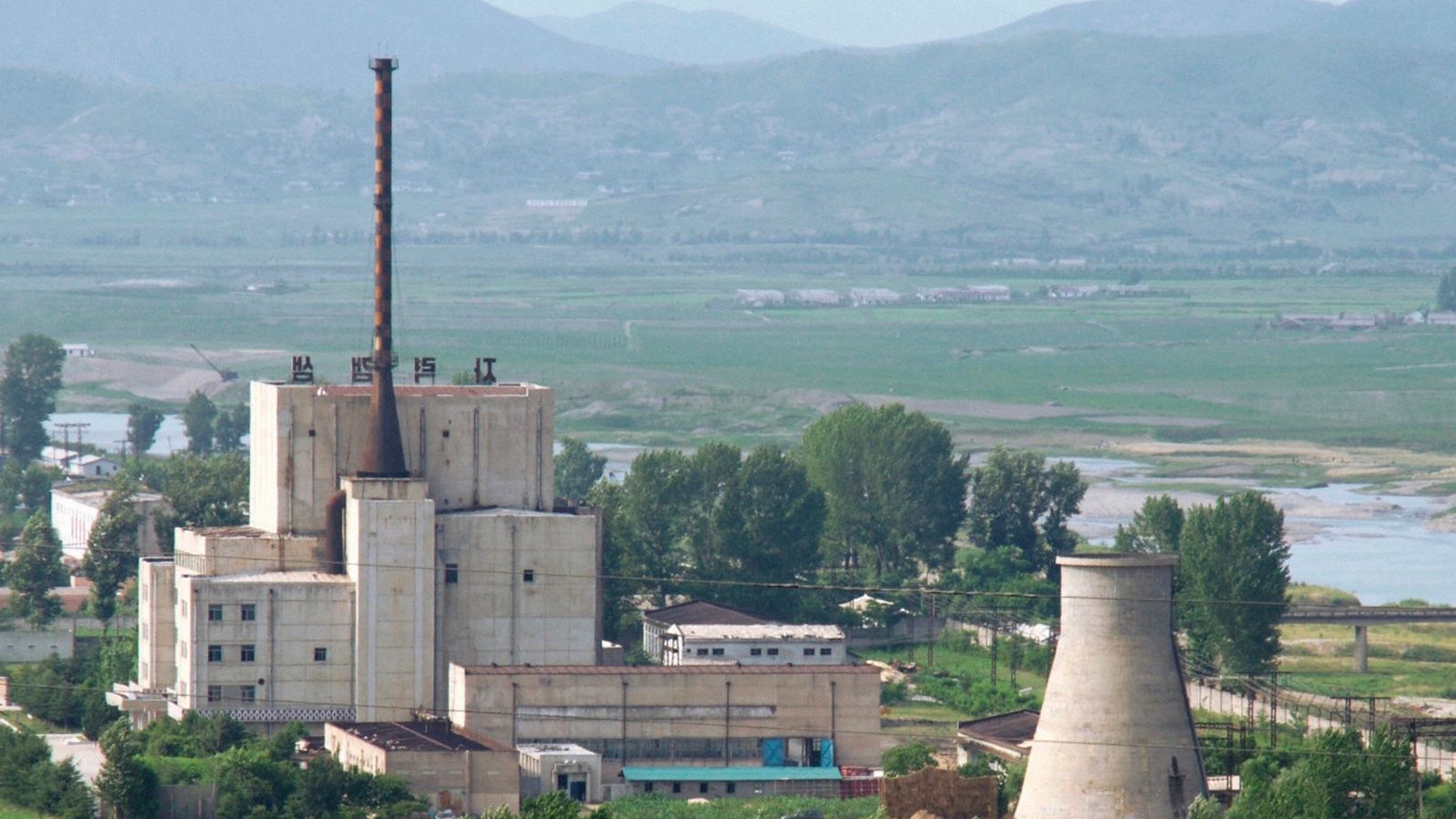 North Korea 'restarts' Nuclear Reactor Used To Make Weapons-grade ...