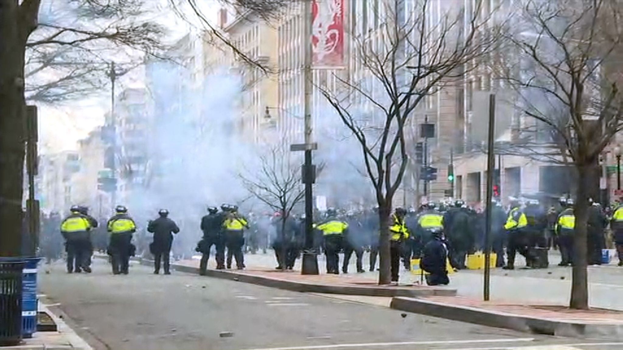 Protests In Washington After Trump Inauguration: Tear Gas And Stun ...