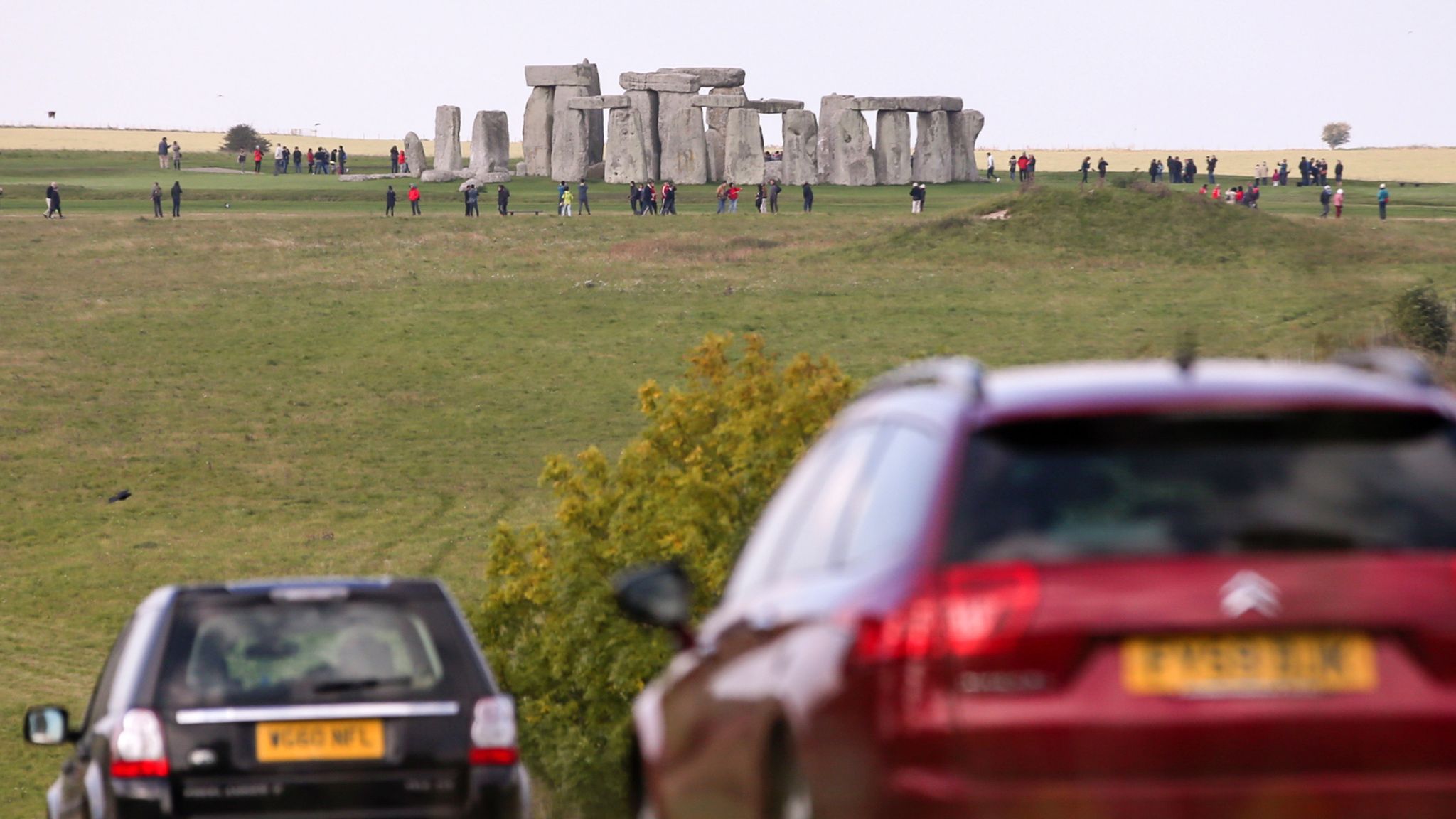 Stonehenge A303 tunnel plans are given the go-ahead | Politics News ...