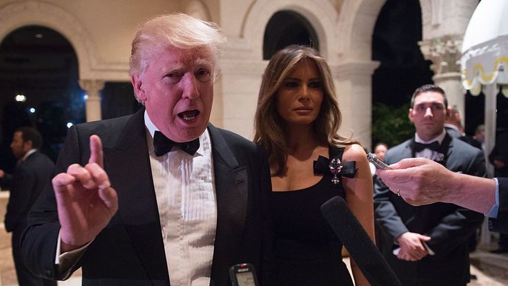 Donald Trump with wife Melania at a New Year&#39;s Eve party