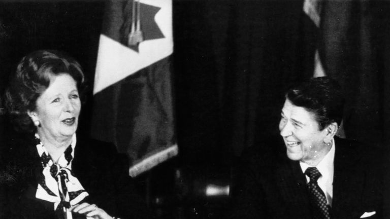 Margaret Thatcher and President Reagan share a laugh during a meeting of the Allied leaders in New York, 1985