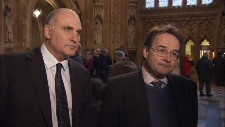 Reaction to Theresa May&#39;s announcement of a Brexit White paper