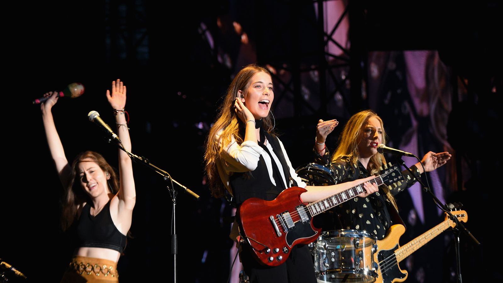 Haim fired agent over 'insane' pay gap at festival