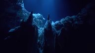 The Mariana Trench filmed during James Cameron&#39;s Deepsea Challenge mission