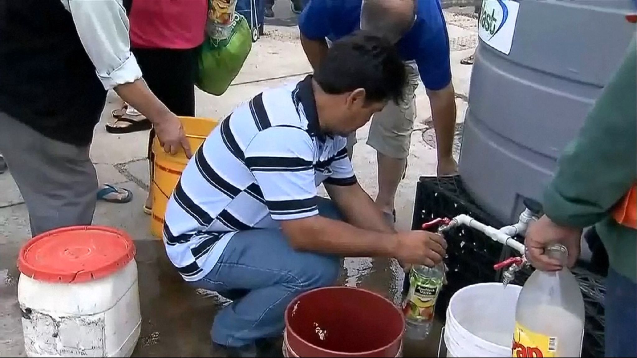 Millions without drinking water in Chile after river contaminated