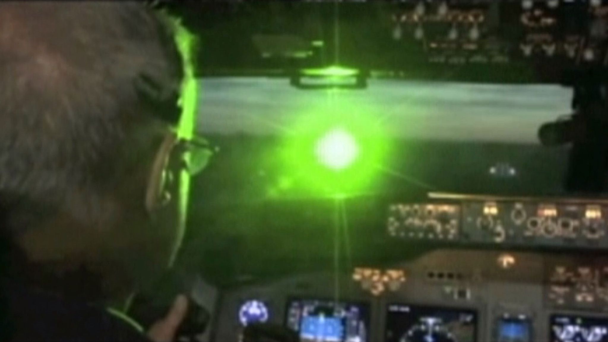 Government considers laser pointer licences in crackdown after