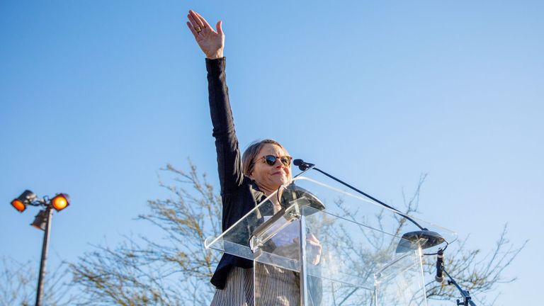 Hollywood actress Jodie Foster addresses a 1,200-strong crowd 