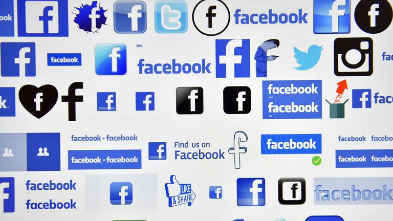 Social media logos
