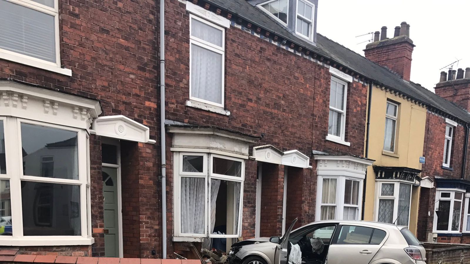 humberside news car crash today near driffield