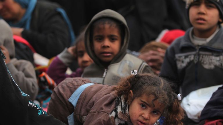Children displaced by fighting in west Mosul