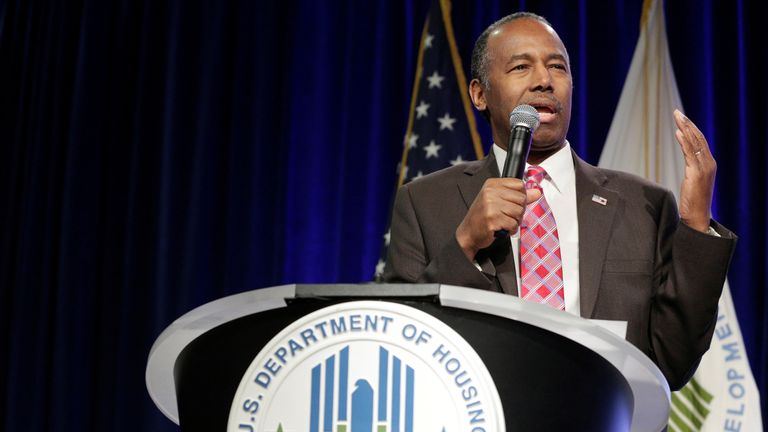 Dr Carson received a standing ovation despite his &#39;wildly inappropriate&#39; remarks