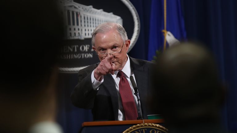 Jeff Sessions denies discussing Trump&#39;s campaign with Russian &#39;operatives&#39;