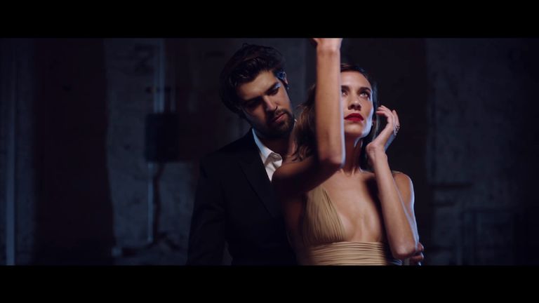 Fashionista Alexa Chung dances with Tame Impala