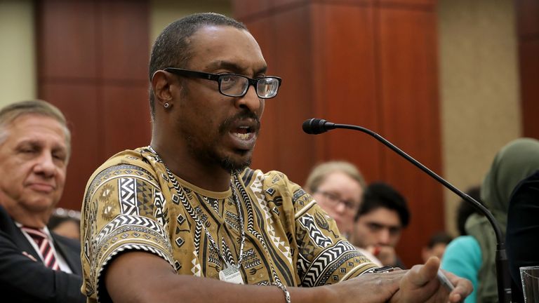 Mr Ali speaks to members of Congress about being detained the first time