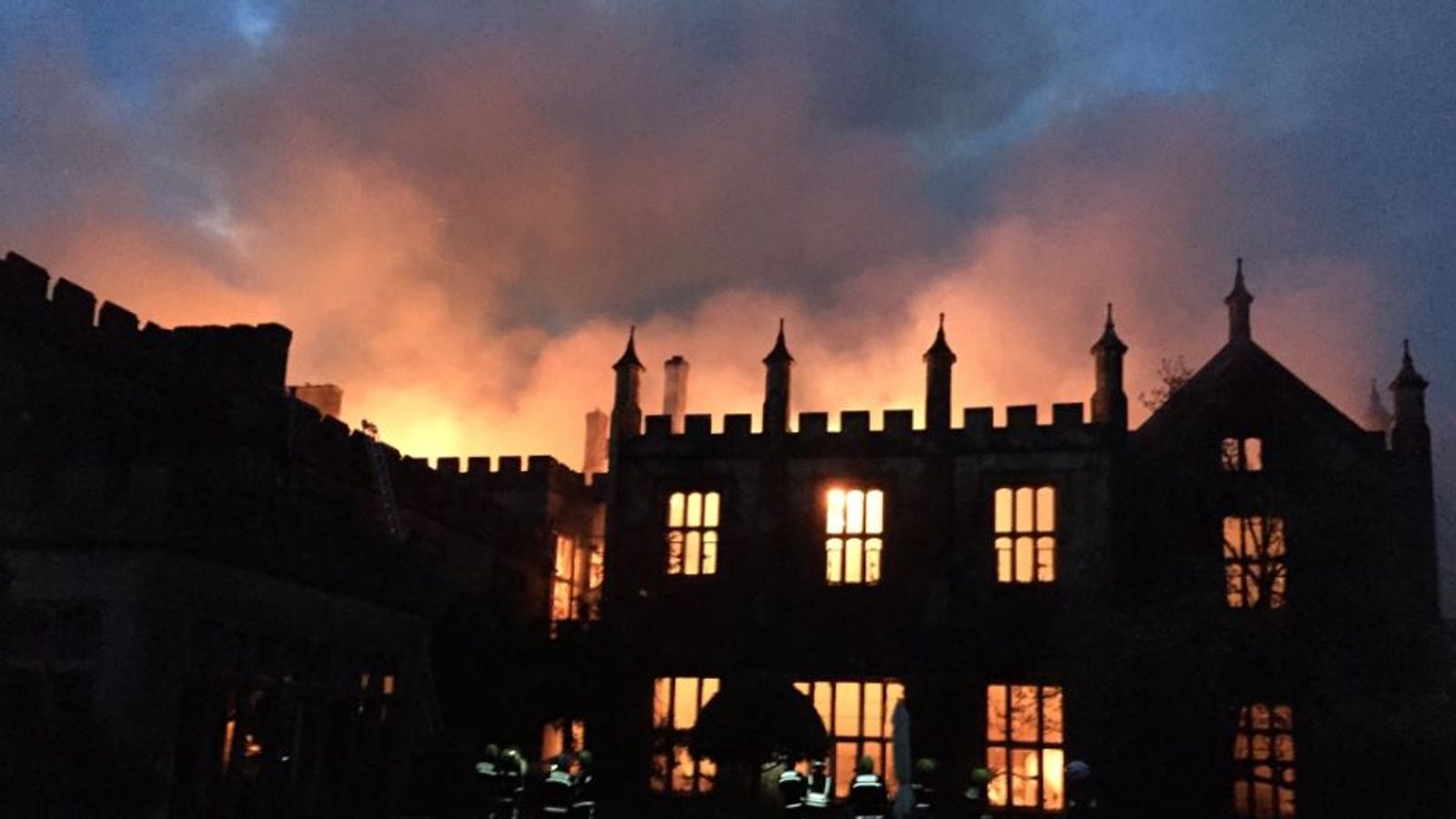 Investigation into 'suspicious' fire at Grade l stately home in Dorset