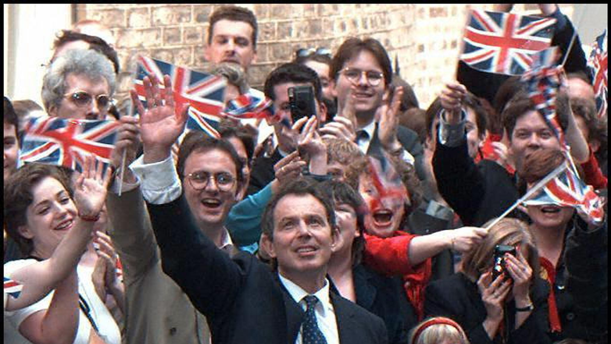 тони блэр выборы 1997. выборы 1997 года. выборы май 1997 великобритания. выборы 1997 года в великобритании. выборы 1997.