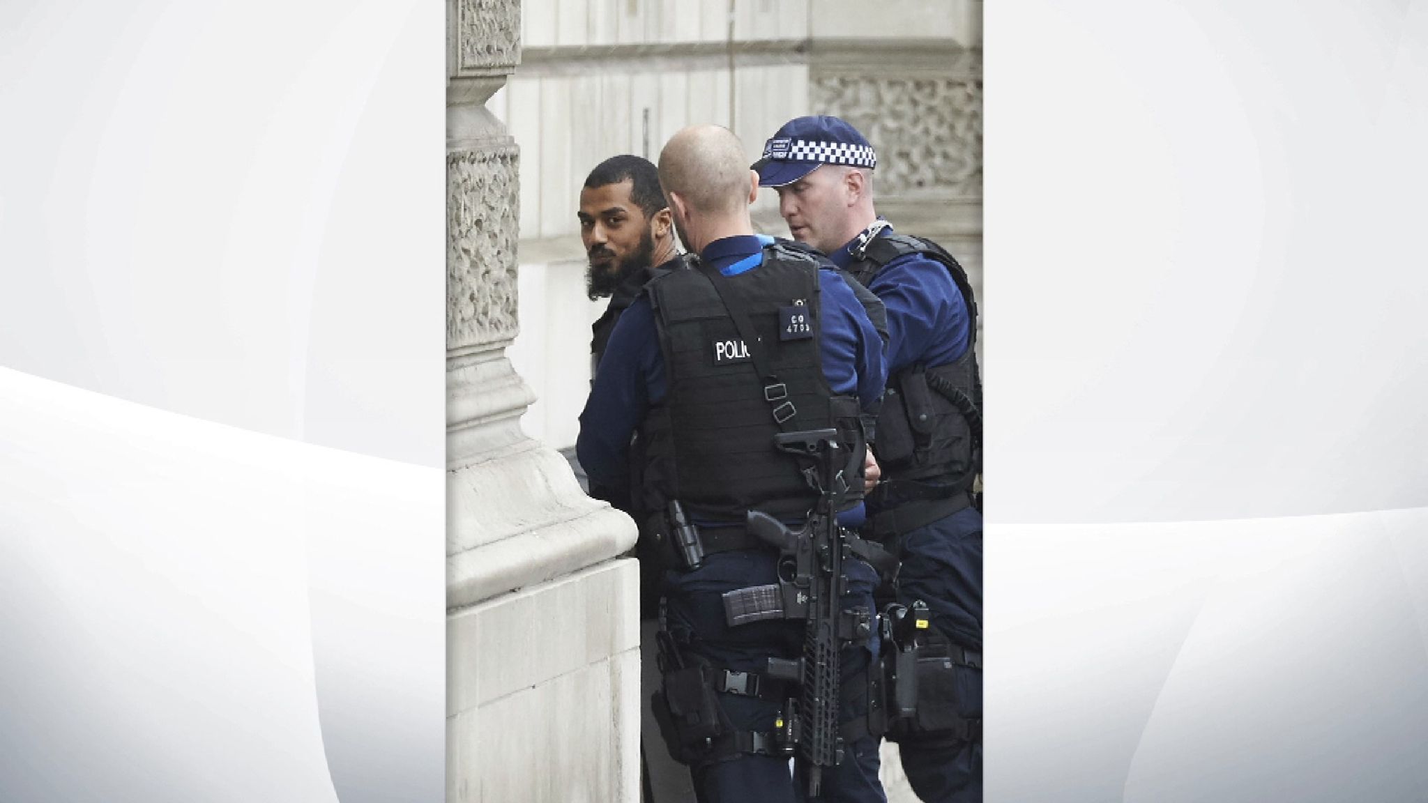 Whitehall Terror Alert: Man Held With Knives Near Downing Street ...