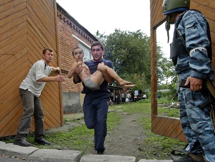 Russia's Beslan school siege 'failings' breached human rights